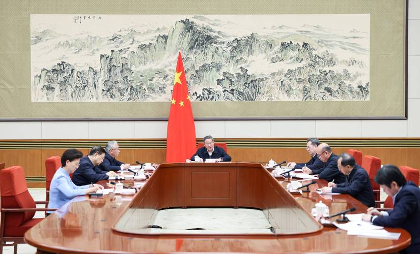 [视频]李强主持召开国务院常务会议